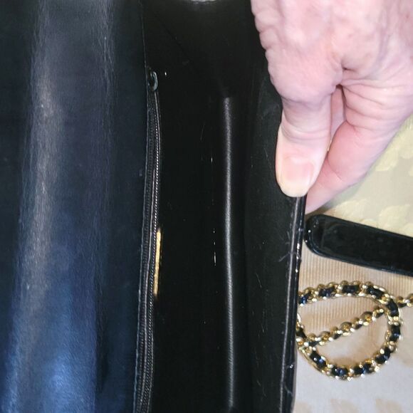 Classic Giani Bernini Handbag Black Patent Leather Gold Chain Shoulder strap NEW - Picture 11 of 16